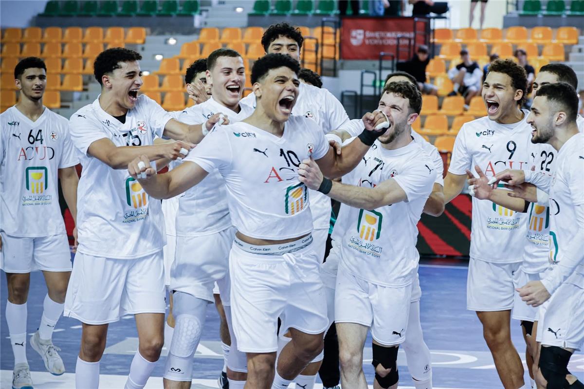 موعد والقناة الناقلة لمباراة مصر وسويسرا اليوم في بطولة العالم لكرة اليد للشباب