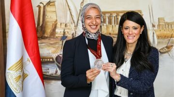 وزيرة التخطيط تُشارك في الاحتفال بـ”اليوم الأولمبي” وتُكرم لاعبة مصر بعد فوز منتخب السيدات