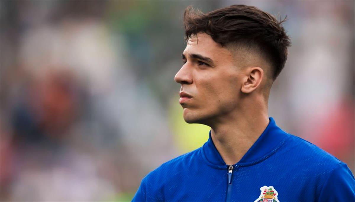 لاعب بورتو: الأهلي أصابنا بالجنون وفقدنا السيطرة