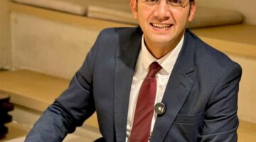 من هو الدكتور طاهر نصر نائب مدير الأكاديمية الوطنية لتدريب الشباب؟