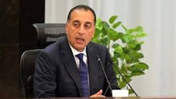 بدء اجتماع مجلس الوزراء الأسبوعي بمقر الحكومة بالعلمين الجديدة