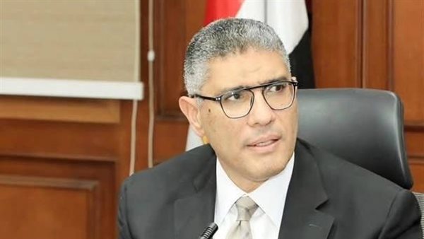 محافظ الجيزة يتابع نتائج لقاءات المواطنين بعدد من الأحياء