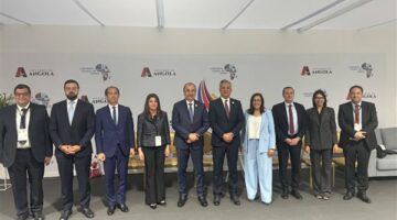 وزير قطاع الأعمال يبحث مع وزير الاستثمار المغربي تعزيز التعاون والتكامل الاقتصادي العربي والأفريقي