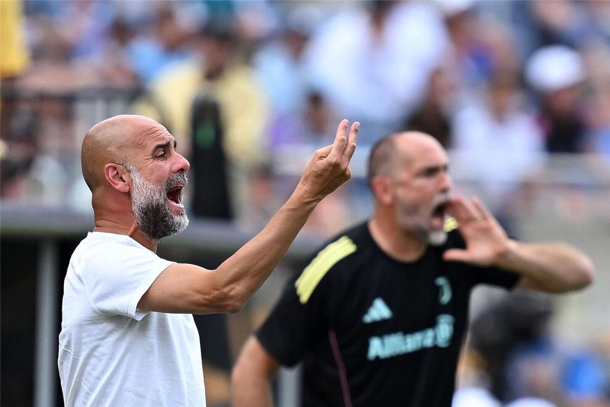 جوارديولا بعد الخماسية أمام يوفنتوس: لم أتوقع ما فعله لاعب مانشستر سيتي
