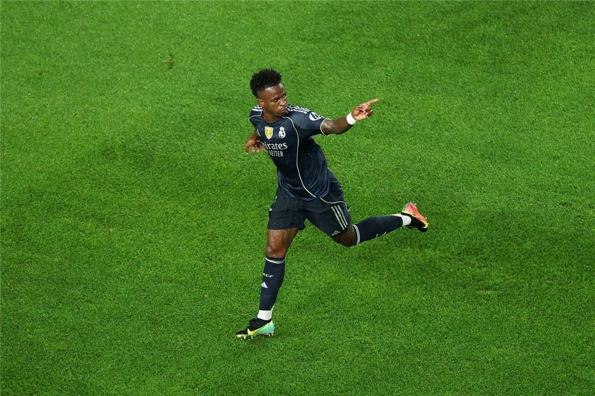 فينيسيوس جونيور: ريال مدريد نادي حياتي.. ولم أشاهد فيديو جوتي