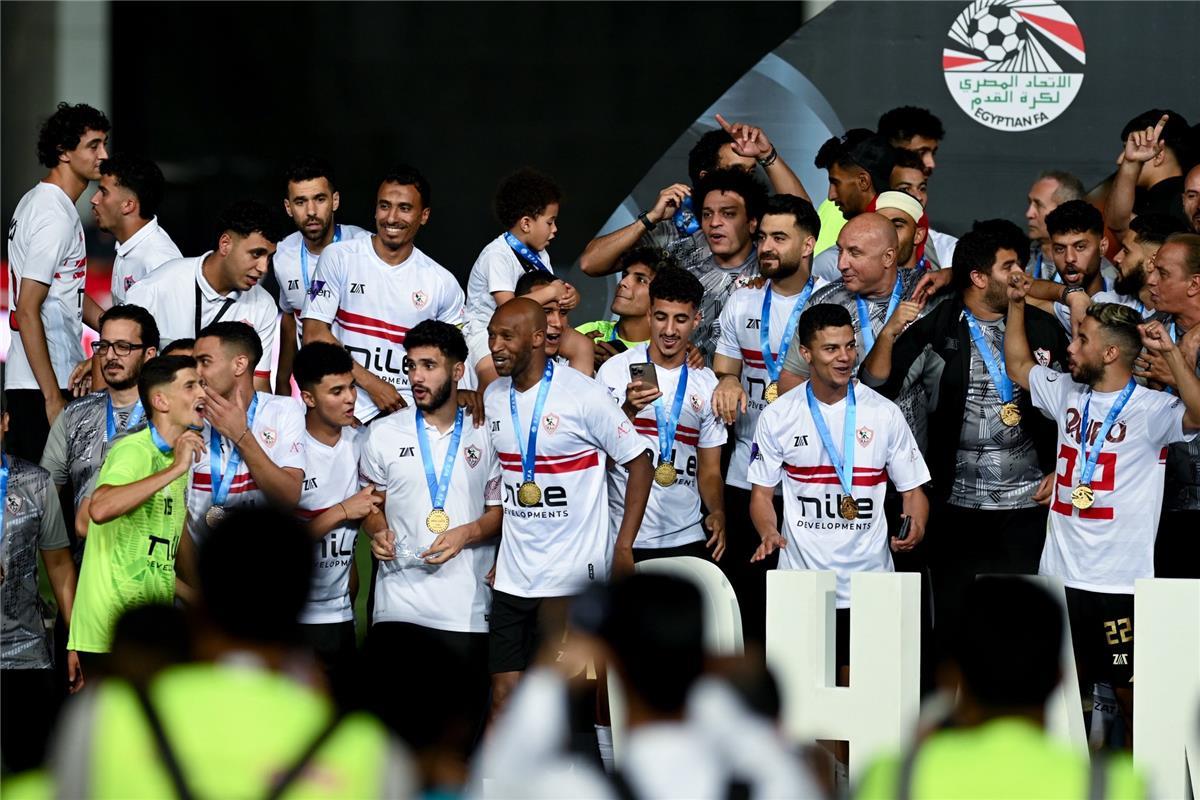 شيكابالا يوجه رسالة وداع إلى ثنائي الزمالك