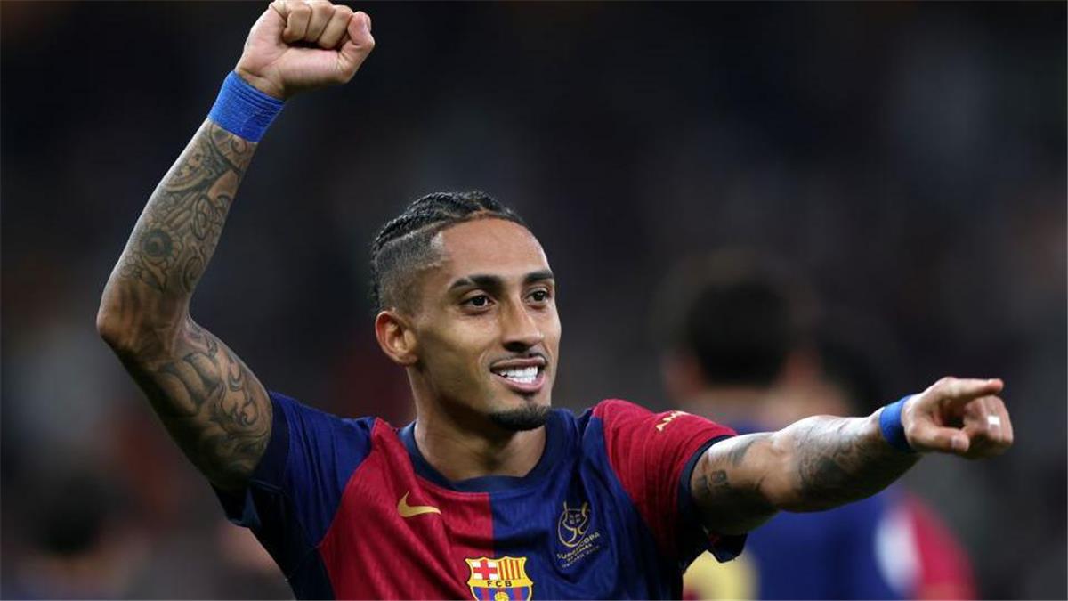 رافينها يرحب بمنافسه في برشلونة.. ويروي موقفًا طريفًا مع لامين يامال