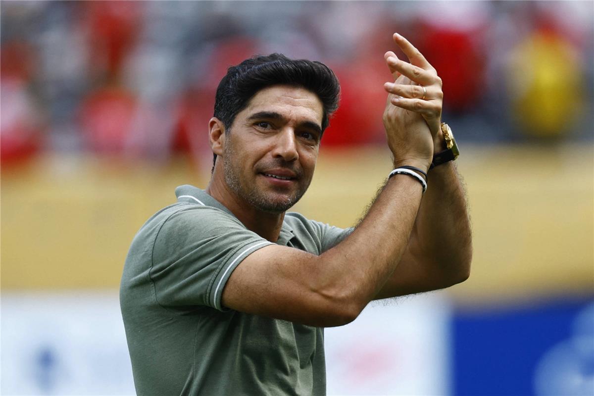 “3 كلمات”.. مدرب بالميراس يوضح سر الفوز على بوتافوجو في كأس العالم للأندية