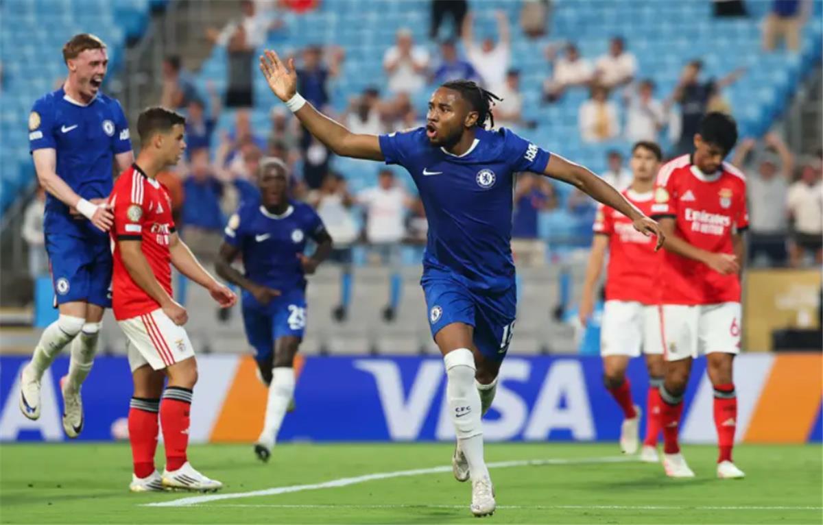 فيديو | بعد إيقاف ساعتين.. تشيلسي يتأهل لربع نهائي كأس العالم للأندية برباعية أمام بنفيكا