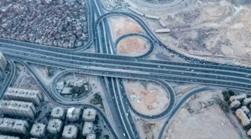 الطرق.. بداية نهضة مصر الاقتصادية بعد 30 يونيو