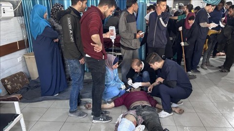 جراح مغربي عاد من غزة باكيا: إصابات الفلسطينيين لا تخطر على بال