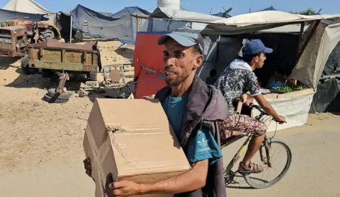 إعلام إسرائيلي: المليشيا التي نسلحها في قطاع غزة تعمل بالتهريب والابتزاز ولا تهتم بالقضية الفلسطينية