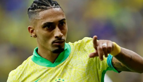 البرازيلي رافينيا يفوز بجائزة أفضل لاعب بالدوري الإسباني