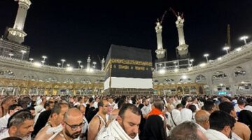 الحجاج المتعجلون يؤدون طواف الوداع والسعودية تعلن نجاح موسم الحج  