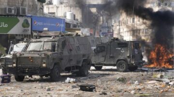 إصابة 16 فلسطينيا باختناق خلال اقتحام الجيش الإسرائيلي نابلس