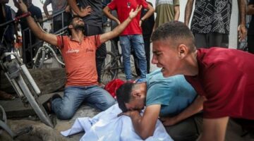 مجازر مستمرة ودماء في كل مكان.. 80 شهيدًا معظمهم من الباحثين عن الطعام بإطلاق نار وغارات إسرائيلية في قطاع غزة