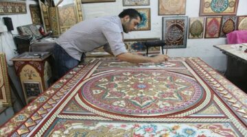 فسيفساء الخشب.. فن دمشقي عريق يقاوم الاندثار