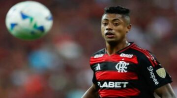 اتهام مهاجم فلامنغو البرازيلي بالتلاعب بنتائج مباريات