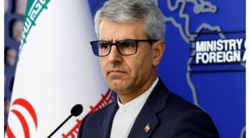 “القرار النهائي سيُتخذ الأحد”.. إيران: المفاوضات مع واشنطن بلا معنى بعد الهجوم الإسرائيلي الذي جاء بضوء أخضر أمريكي