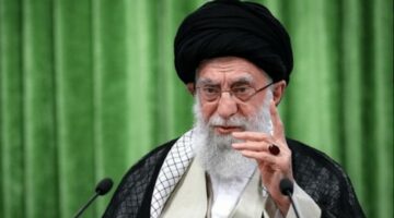 خامنئي يوجه رسالة للإسرائيليين: ستعانون البؤس