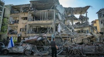 بلدية “بات يام” الإسرائيلية: سنهدم 22 مبنى بسبب أضرار صاروخ إيران