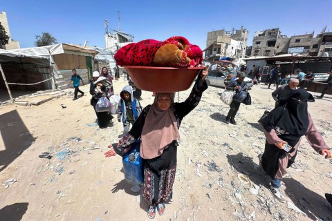 غزة.. الجيش الإسرائيلي ينذر بإخلاء أحياء جديدة في خان يونس