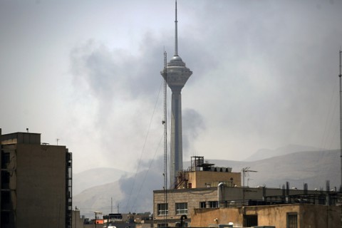 الجيش الإسرائيلي ينذر بإخلاء المنطقة الصناعية “سفيدرود” في قرية كلش طالشان الإيرانية بدعوى الاستعداد لـ”مهاجمة بنى عسكرية”