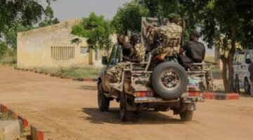 مقتل 34 جنديا نيجريا في هجوم قرب الحدود مع مالي