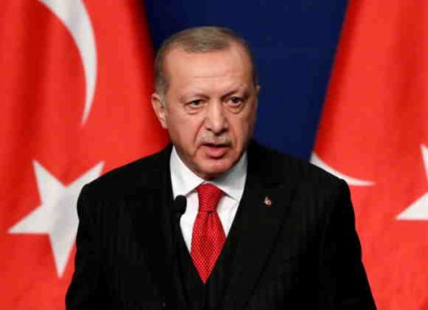 ما الذي يُخيف أردوغان من الحرب على إيران؟ ولماذا أعلن زيادة إنتاج الصواريخ؟ وكيف ربط مصير بلاده بهذه العواصم؟.. مزحة مُواجهة تركيا في نهائي الحرب التي طالت مصر أيضًا!.. أنقرة تخسر اقتصاديًّا وقواعد واشنطن لديها هدف كيف؟
