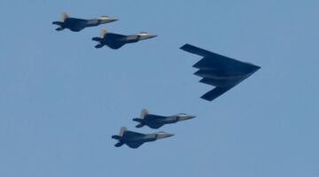 تحرك قاذفات “بي-2” الامريكية القادرة على تدمير “فوردو” الإيرانية متجهة إلى جزيرة غوام في المحيط الهادئ.. اعلام اسرائيلي يكشف التفاصيل