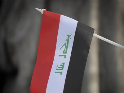العراق يدين استهداف منشآت إيران ويعتبر التصعيد “تهديدا خطيرا للأمن” الإقليمي