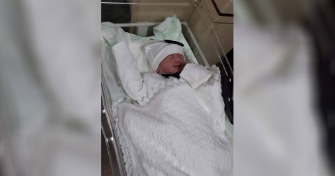 تزوج بالسجن.. أسير فلسطيني يرزق بثاني طفلة من “النطف المهربة”