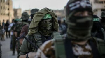 الجيش الإسرائيلي يزعم اغتيال ” حكم العيسى” أحد أبرز قادة كتائب “القسام” بغارة جوية استهدفته شرق مدينة غزة.. (صورة)