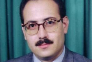 ستار موزان: نصوص أبواب الترحال في ذاكرة المحال