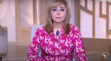 لماذا بكت مذيعة «كلمة أخيرة» على الهواء؟ – أخبار السعودية