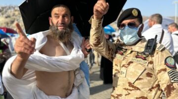 «رجال الطوارئ» يد حانية على ضيوف الرحمن – أخبار السعودية