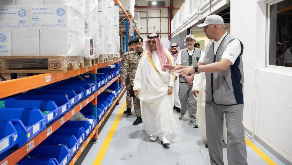 نائب أمير مكة يزور مستشفى القوات المسلحة بـ«منى» – أخبار السعودية