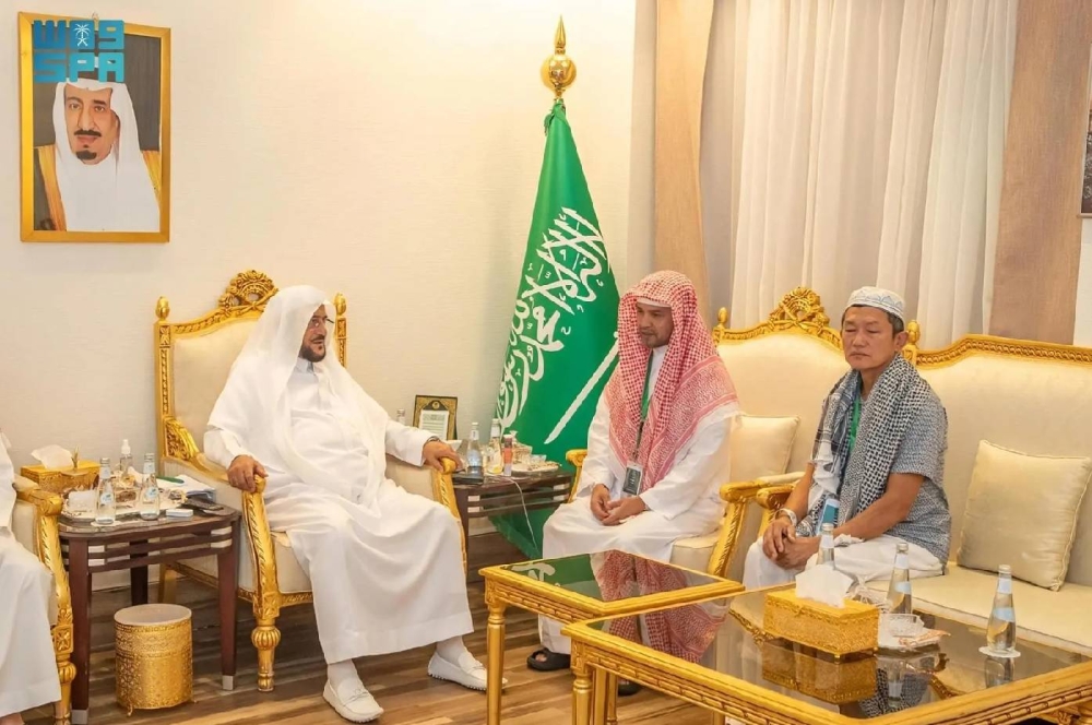 آل الشيخ يستقبل عضو البرلمان التايلندي والقاضي الأول بمحكمة الاستئناف في بانكوك – أخبار السعودية
