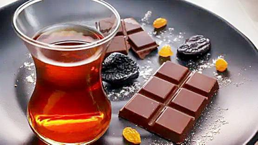 تناول الشوكولاتة مع الشاي يعزز صحة القلب – أخبار السعودية