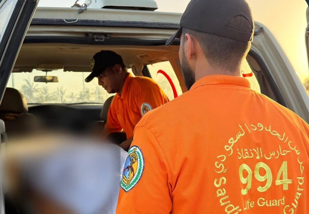 «حرس الحدود» بالمدينة المنورة ينقذ مواطناً من الغرق أثناء ممارسة السباحة – أخبار السعودية