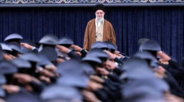 نقل خامنئي وعائلته إلى «ملجأ سري» تحت الأرض – أخبار السعودية