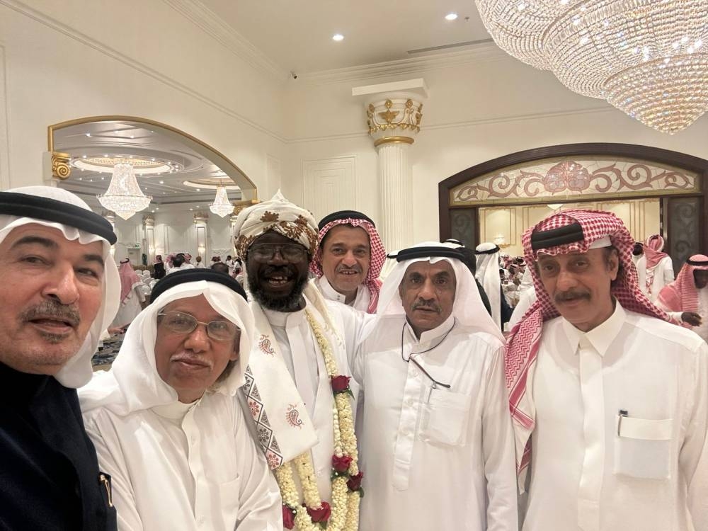 أبو عصيدة والنواب يزفّون محمد لعشّ الزوجية – أخبار السعودية