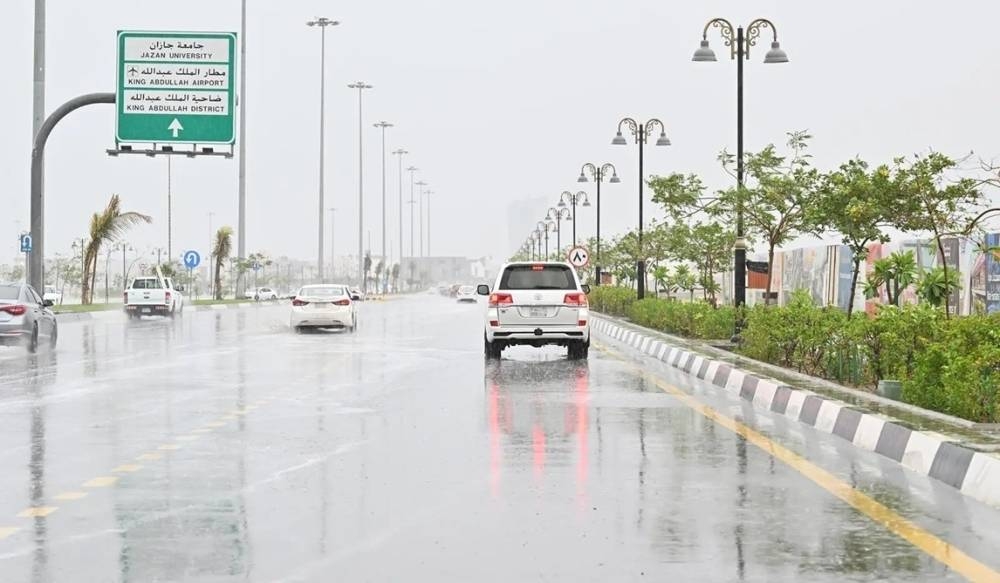 «الأرصاد»: أمطار رعدية مصحوبة بزخات من البرد على جازان وعسير – أخبار السعودية