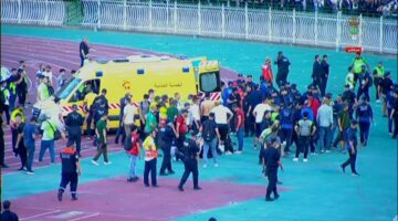 حادثة سقوط تفسد أفراح مولودية في ليلة التتويج – أخبار السعودية
