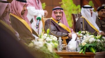 أمير القصيم خلال زيارته لمحافظة عنيزة: خدمة المواطن أولًا.. والتوازن التنموي مستمر – أخبار السعودية