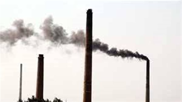 مصرع 4 عمال وإصابة اثنين آخرين في حريق ضخم داخل مصنع بحلوان