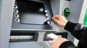 في عيد الأضحي.. الحد الأقصى ورسوم السحب من ماكينات ATM