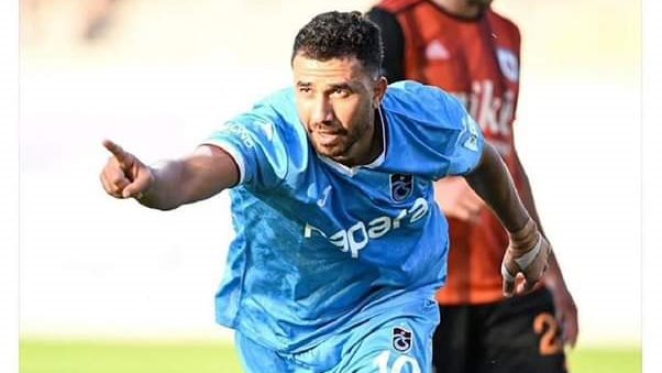 مفيد جدا.. حازم إمام يتغنى بصفقة الأهلي الجديدة