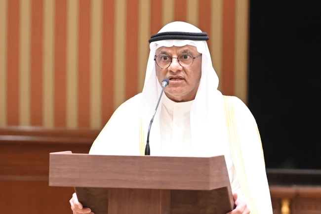 الجلال يهنئ سمو ولي العهد بمناسبة الذكرى الأولى لتوليه ولاية العهد