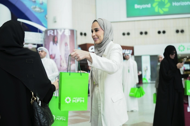 بيت التمويل الكويتي يشارك بتوديع حجاج بيت الله الحرام